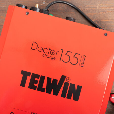 Telwin Doctor Charge 155  Connect - 115V/230V 12V/24V - complete accumanager