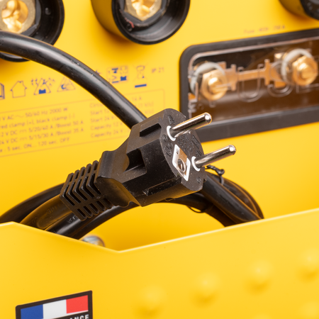 GYS Startium 980E - 12V en 24V Acculader/ Starter