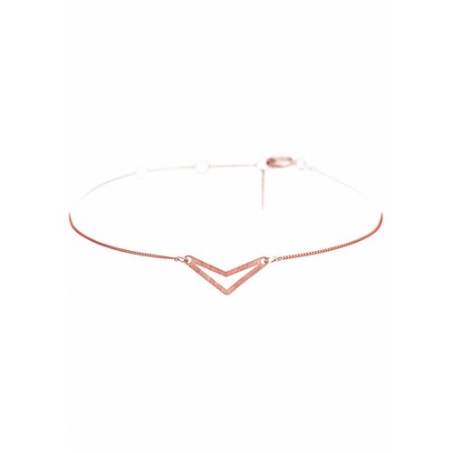 Dutch Basics Triangle Bracelet 'TUI' - Rose-Plated Dutch Basics Triangle Bracelet 'TUI' - Rose-Plated