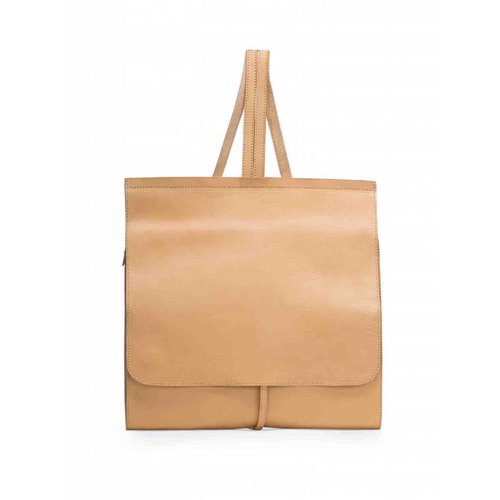 Dutch Basics Minimal Leather Backpack - Camel Dutch Basics Minimal Leather Backpack - Camel