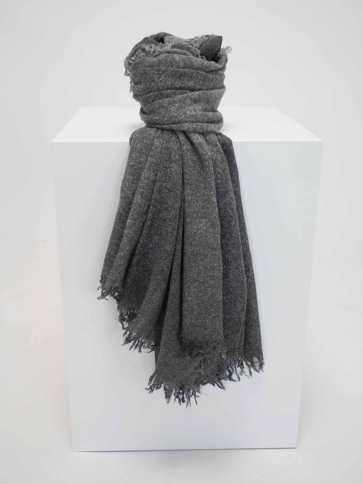 Cosy Cashmy 100% Charcoal