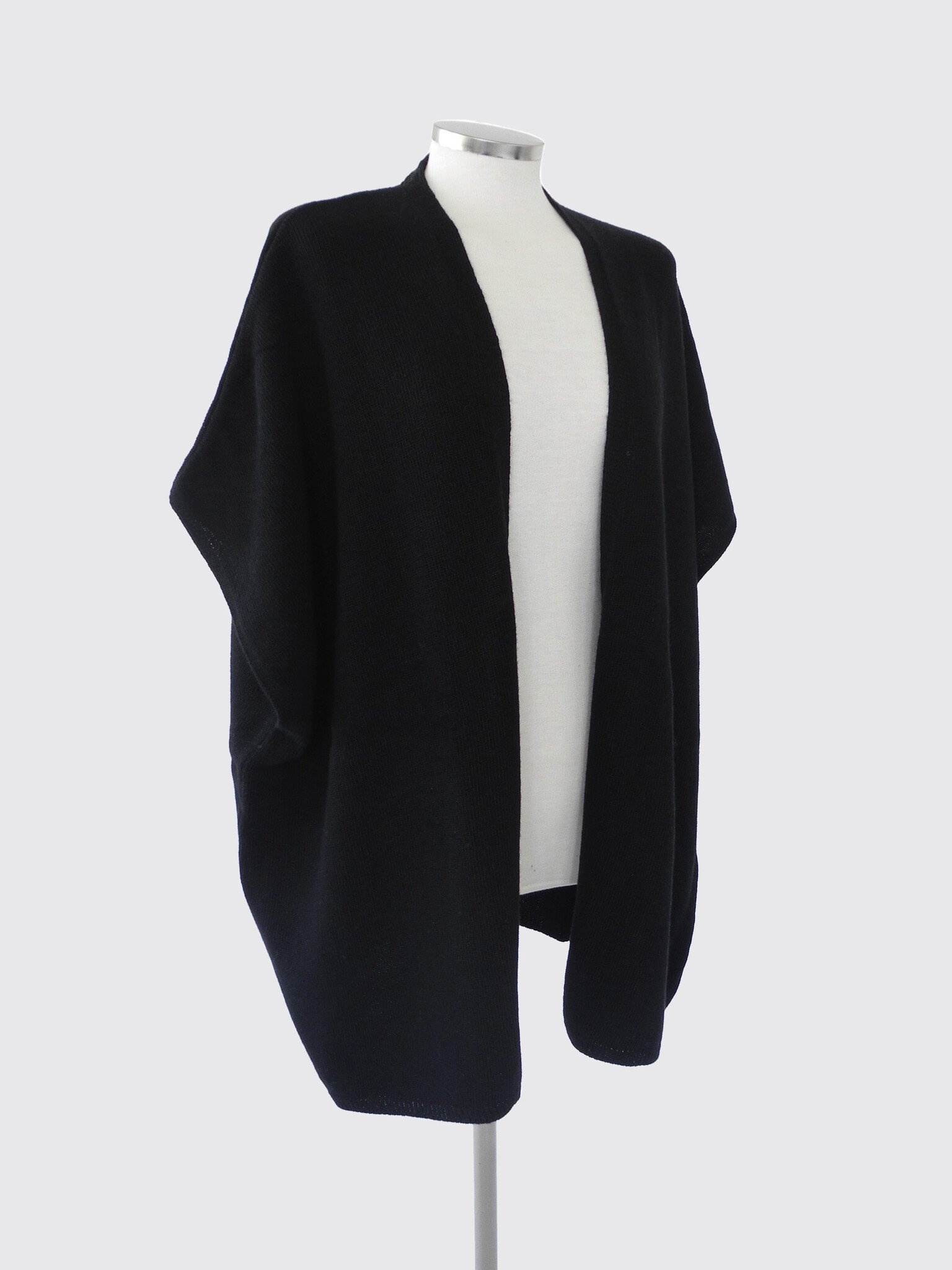 C.O.S.Y by SjaalMania Cosy Cardigan Solid Black