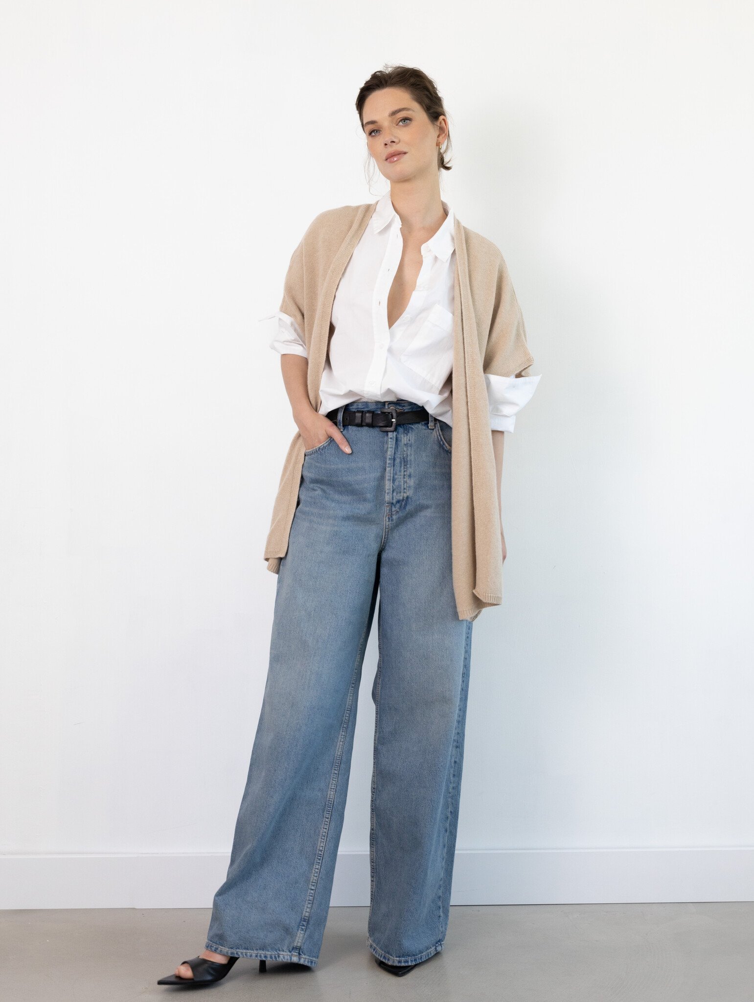 C.O.S.Y by SjaalMania Cosy Cardigan Light Beige