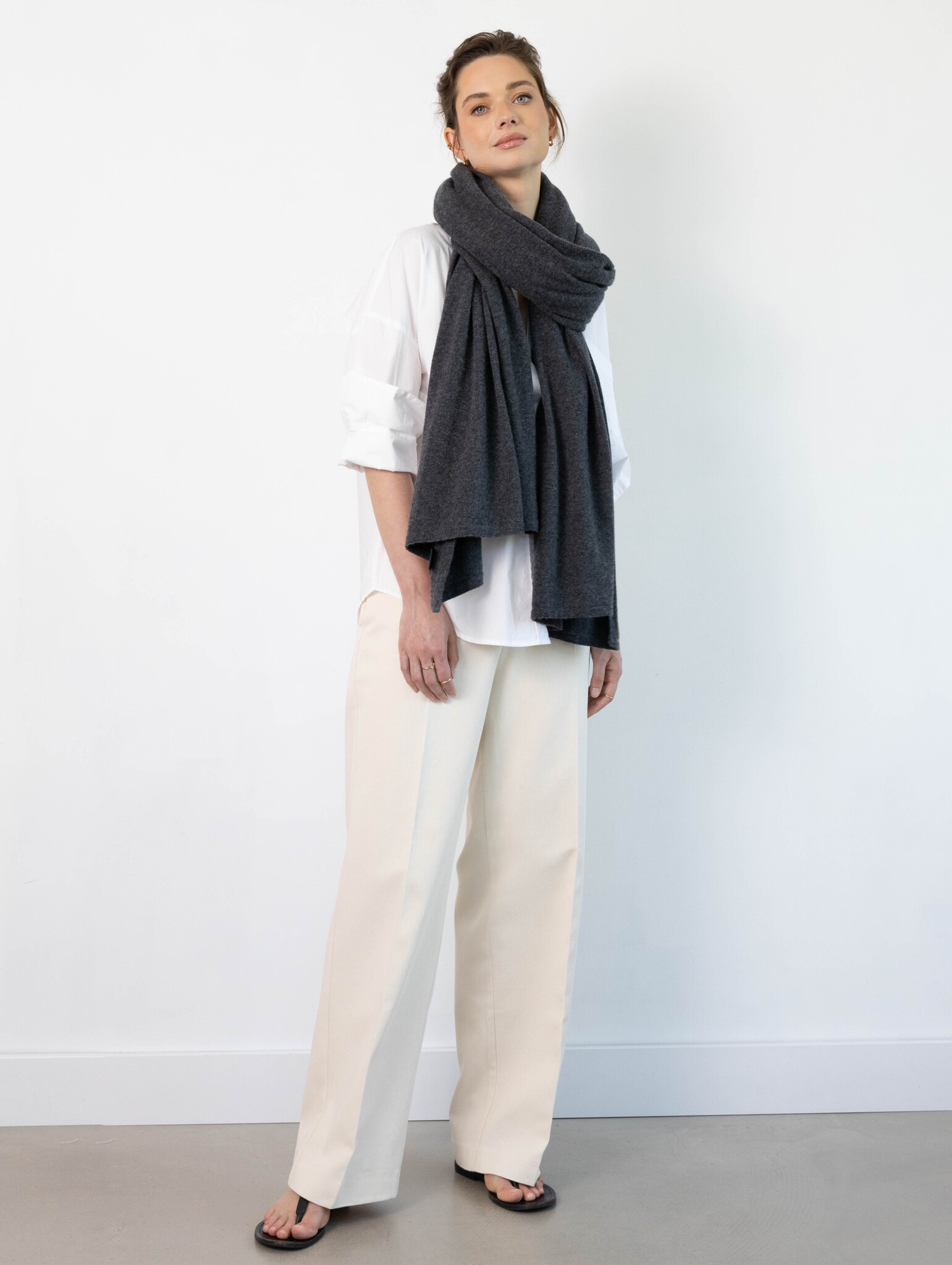C.O.S.Y by SjaalMania Cosy Chic Antracite