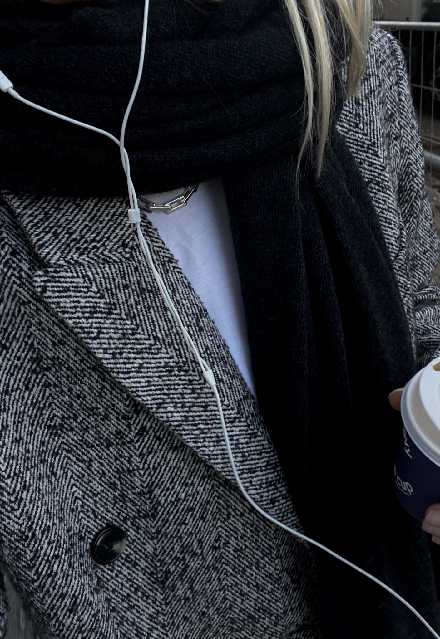Cosy Chic Black Melee