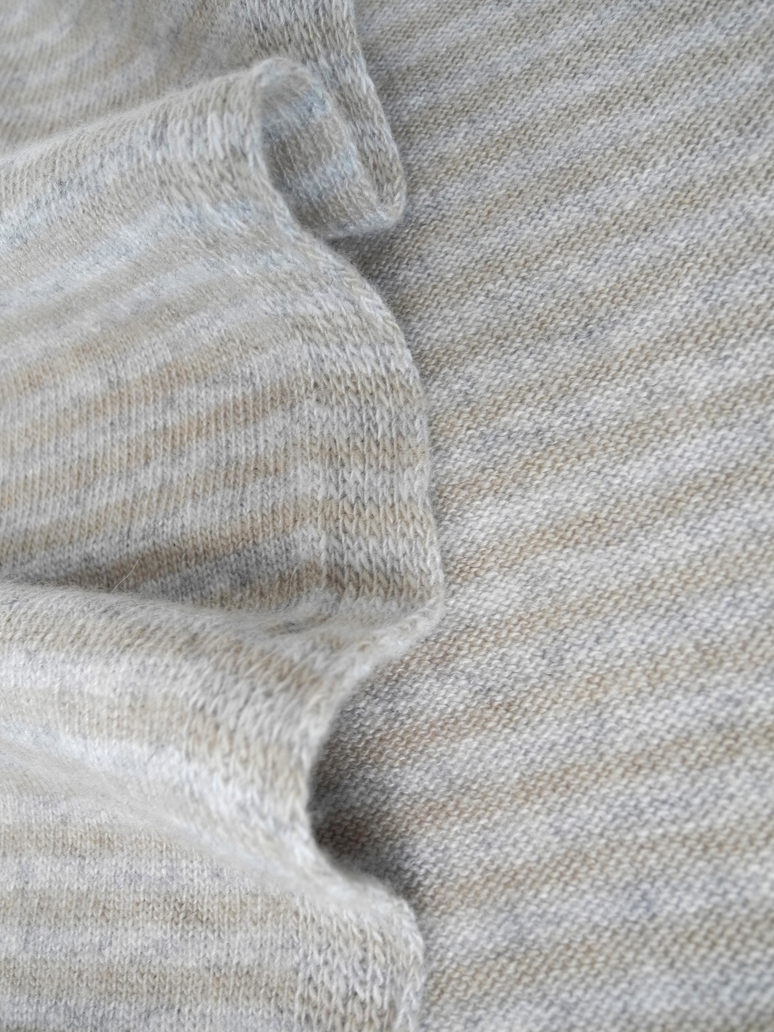 C.O.S.Y by SjaalMania Sjaal Cosy Chic Stripes Pearl Grey / Sand