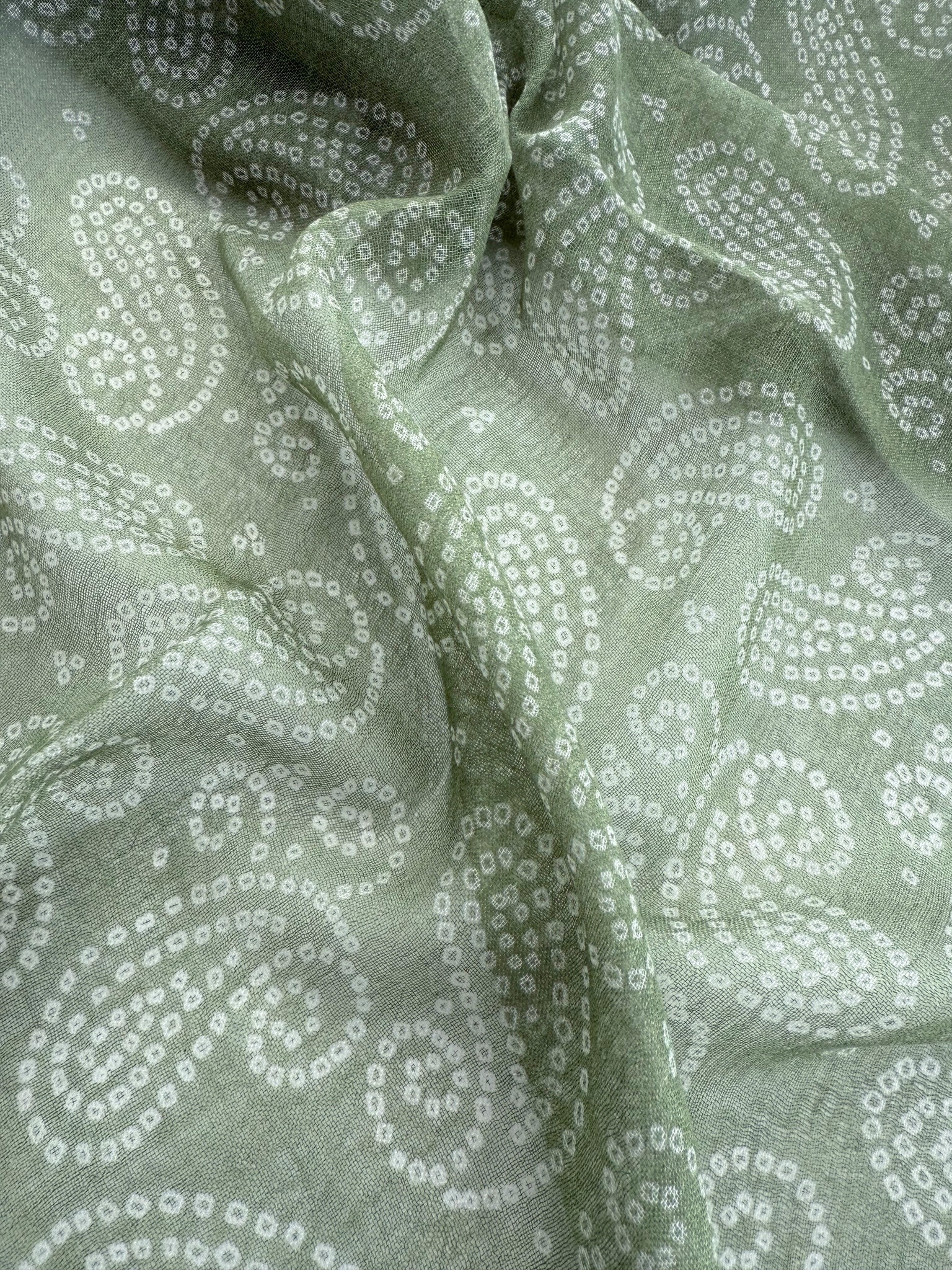 Sjaal Cosy Paisley Desert Sage