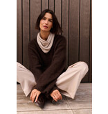 C.O.S.Y by SjaalMania Sjaal Cosy Triangle Oatmeal C.O.S.Y by SjaalMania Sjaal Cosy Triangle Oatmeal