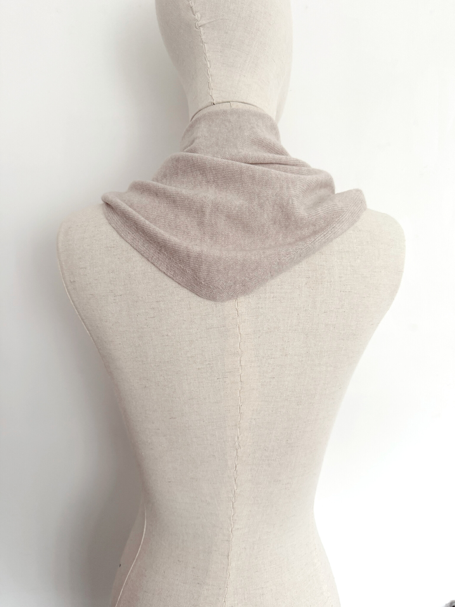 Sjaal Cosy Triangle Oatmeal