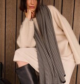 Sjaal SjaalMania Cosy Chic Stripes Light Sand- Black