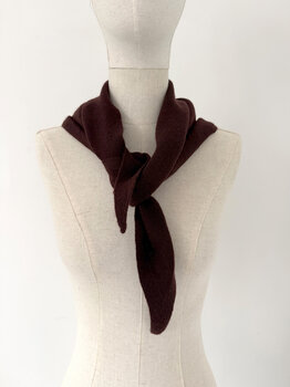 C.O.S.Y by SjaalMania Sjaal Cosy Triangle Hickory