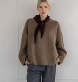 C.O.S.Y by SjaalMania Sjaal Cosy Triangle Hickory