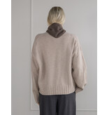 C.O.S.Y by SjaalMania Sjaal Cosy Triangle Dark Brown