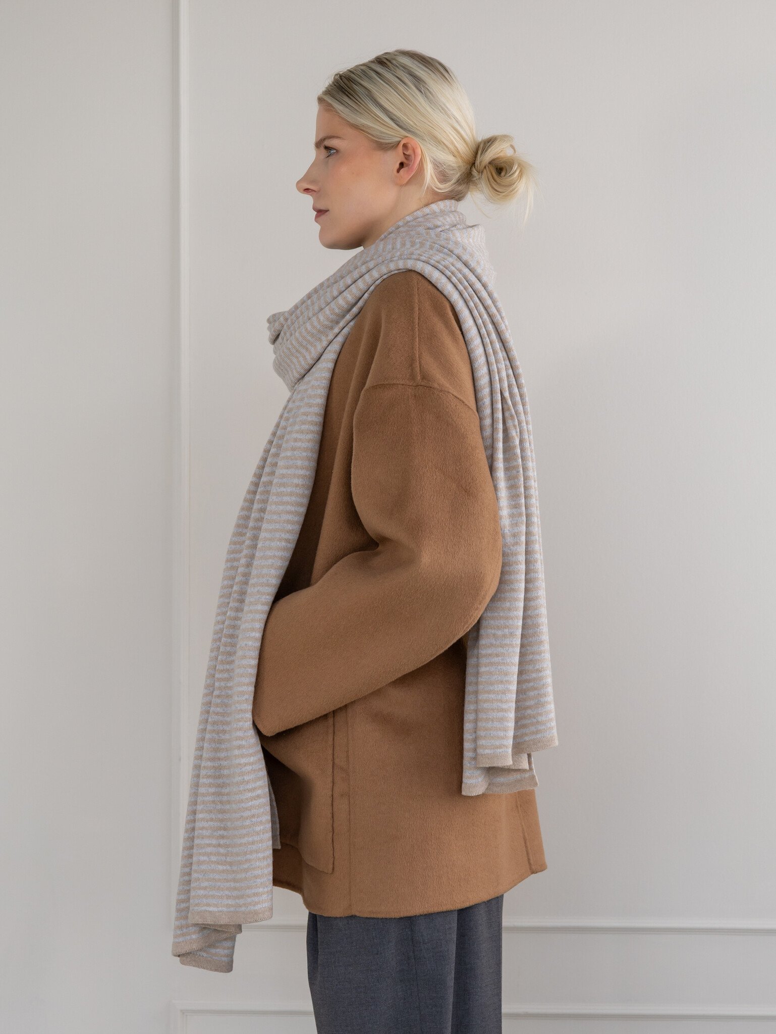 C.O.S.Y by SjaalMania Sjaal Cosy Chic Stripes Pearl Grey / Sand