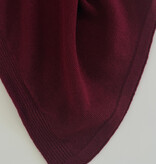 Cosy Chic Burgundy Wine