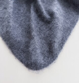 Cosy Triangle 100% Brushed Cashmere Feather