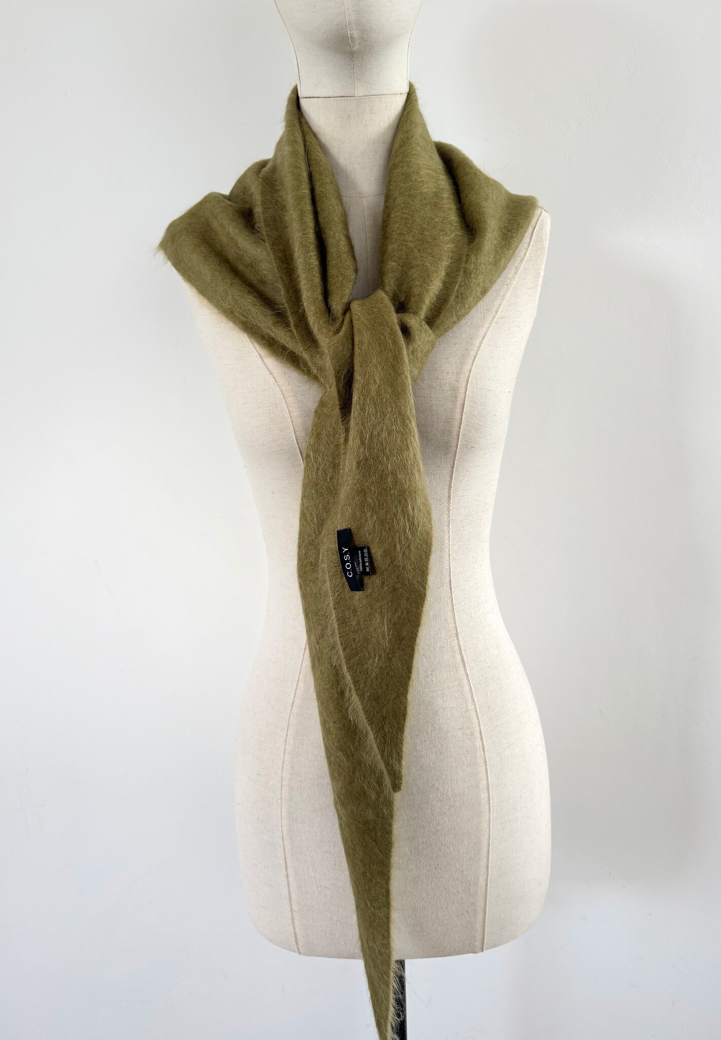 Cosy Triangle 100% Brushed Cashmere Forest