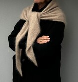 Cosy Triangle 100% Brushed Cashmere Autumn