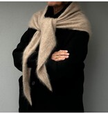 Cosy Triangle 100% Brushed Cashmere Autumn
