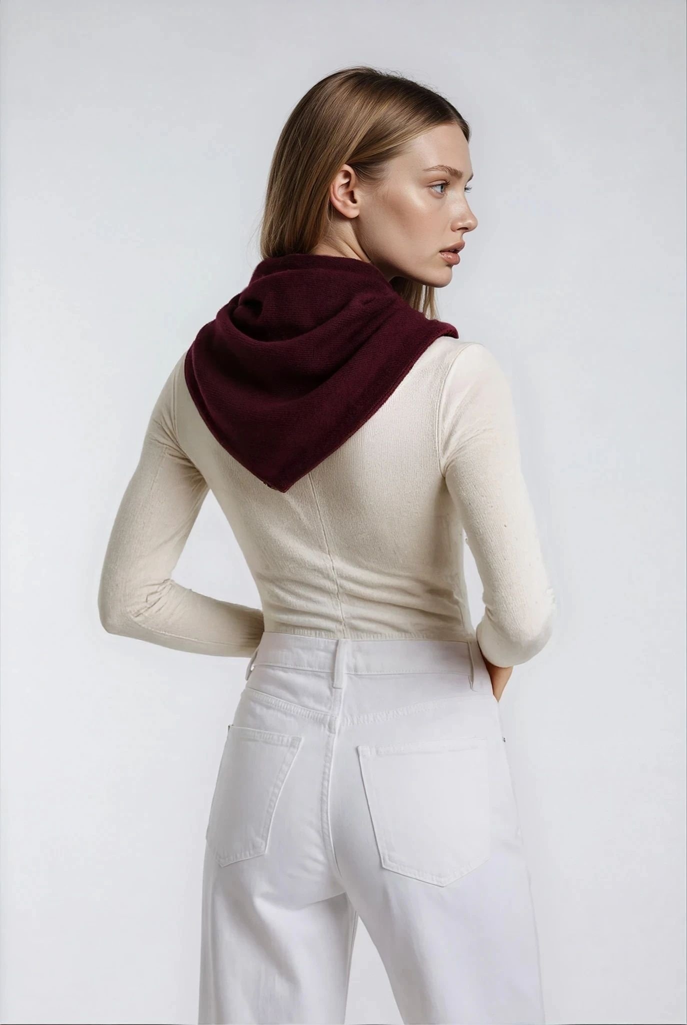 Cosy Chic Triangle Dark Burgundy