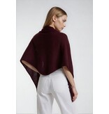 C.O.S.Y Cosy Chic Triangle Dark Burgundy