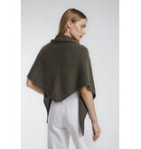 Cosy Chic Triangle Olive