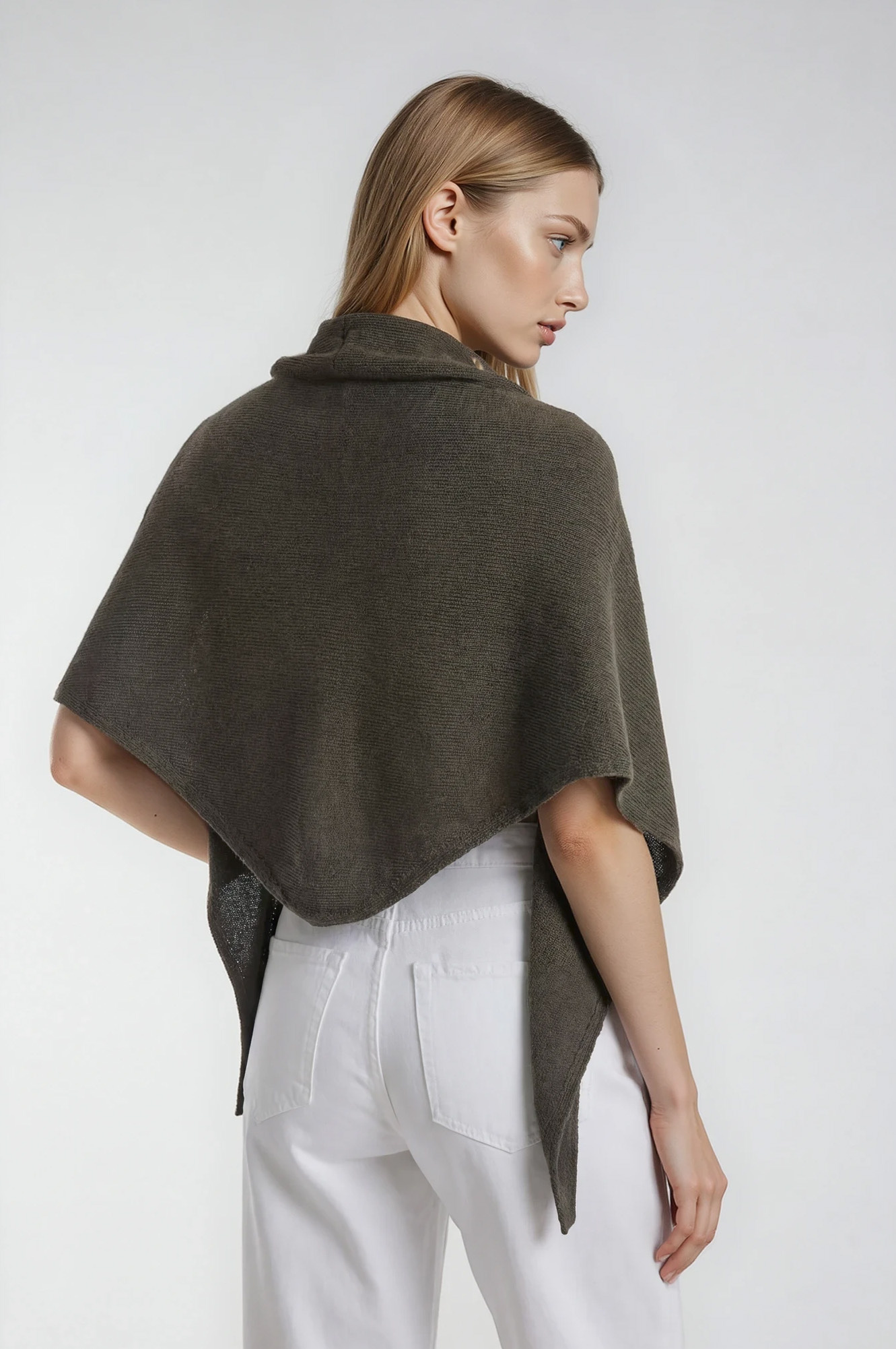 Cosy Chic Triangle Olive