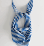 Cosy Triangle Scarf Small Azure/Maritime White