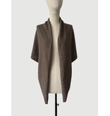 Cosy Chic Triangle  Camel Beige - Solid Black