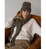 Cosy Beanie Camel Beige - Solid Black