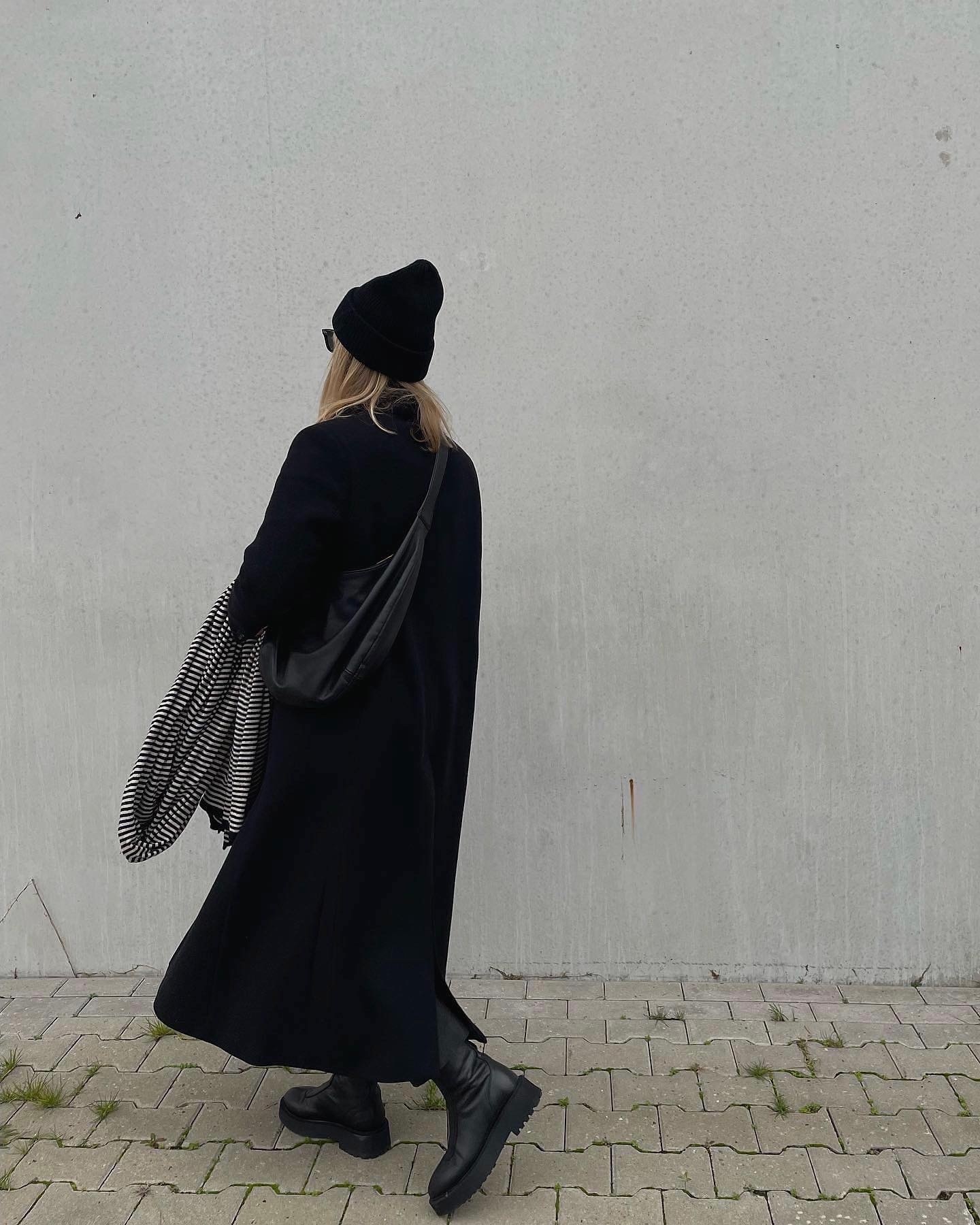 Cosy Beanie Solid Black