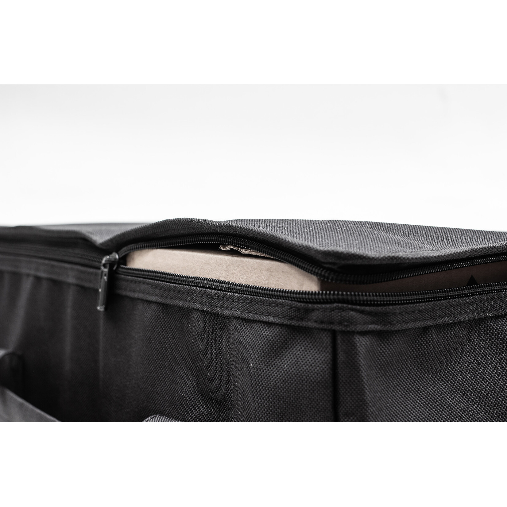 Montana Nylon Can Bag