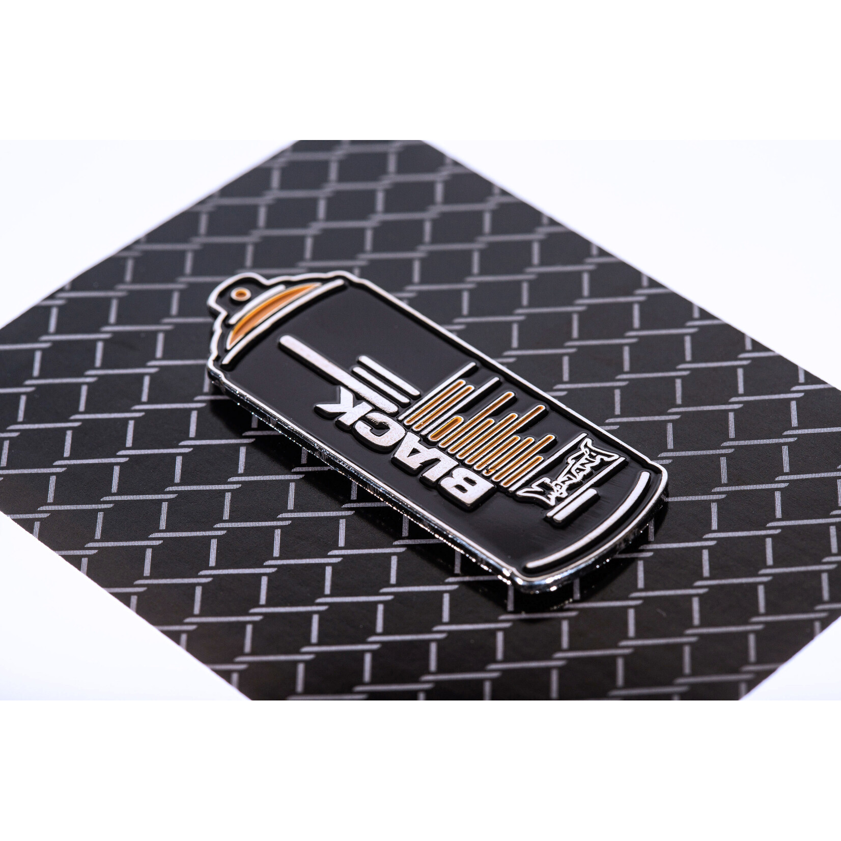 Montana Montana Black Can Pin