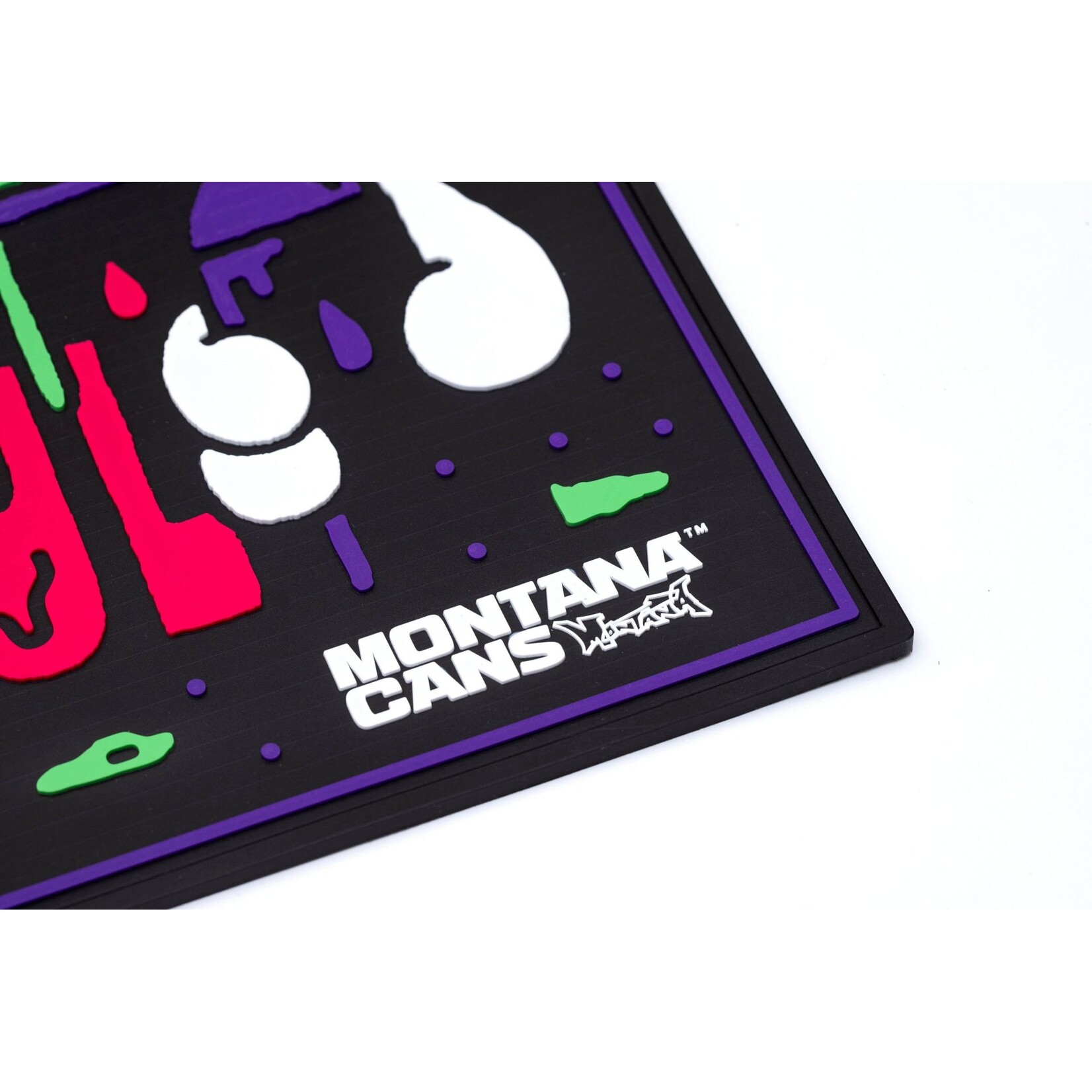 Montana Montana DOORMAT (Fußmatte) - "ALL COLORS ARE BEAUTIFUL" von Max Solca