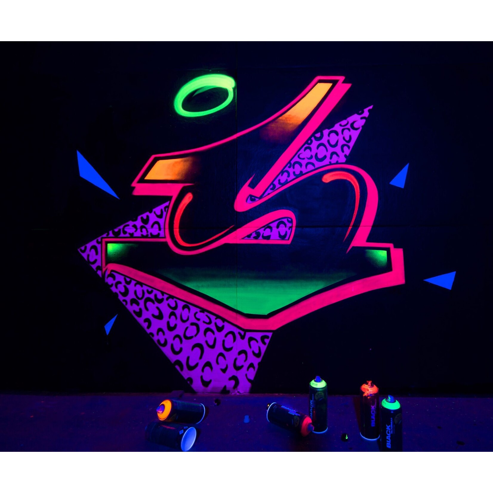 Montana BLACK Infra (Neon) 400ml Sprühdose