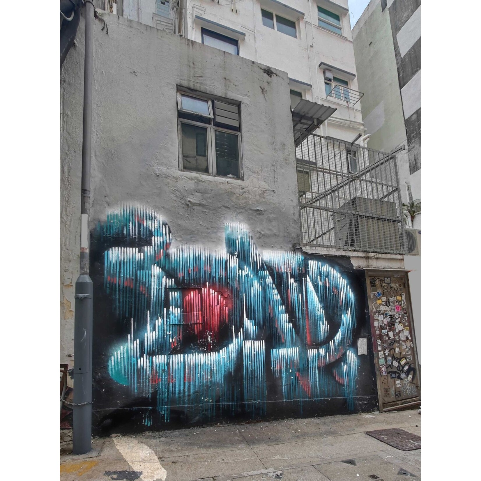 Montana BLACK Artist Edition #29 BOND TRULUV