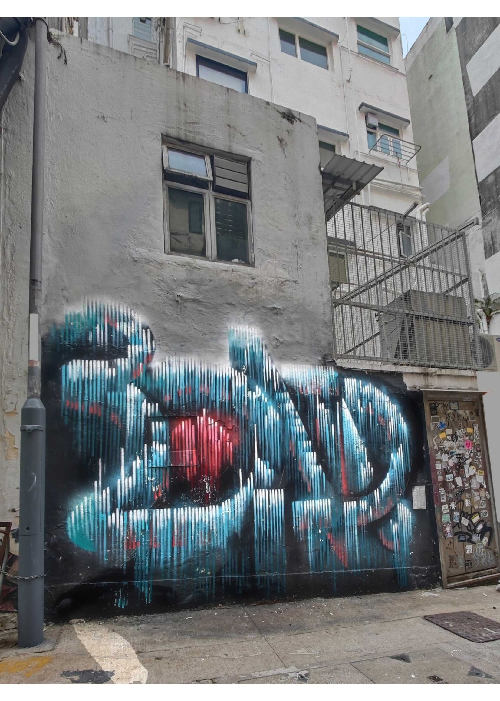 Montana BLACK Artist Edition #29 BOND TRULUV