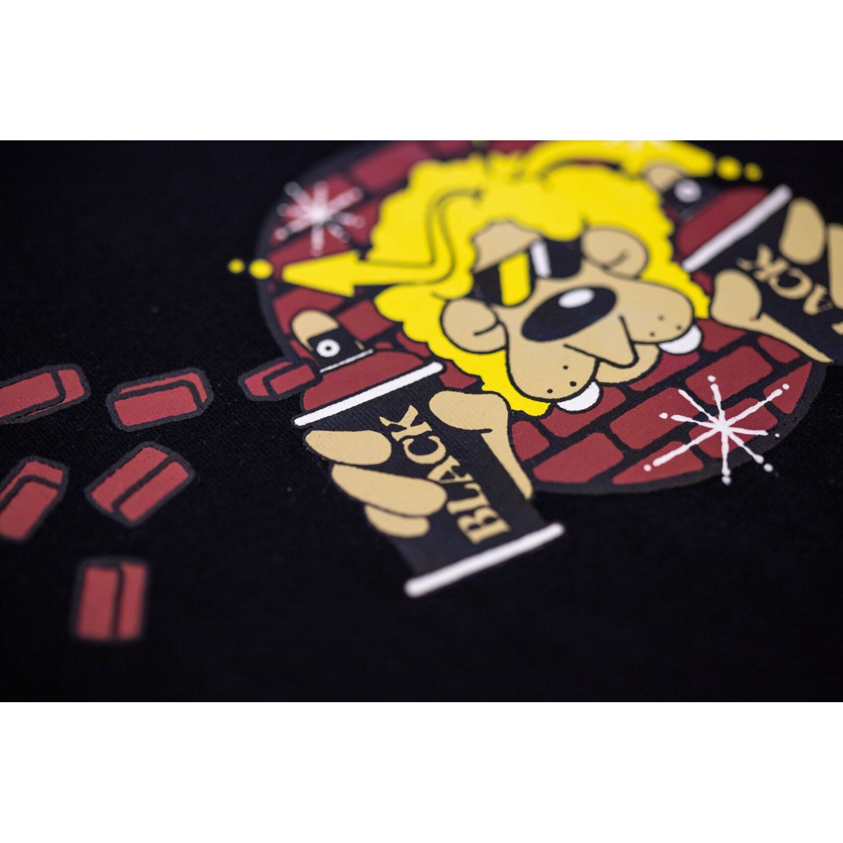 Montana Cans T Shirt Artist Edition No.30 - HOTDOG