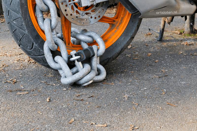12 Manieren Om Motordiefstal Te Voorkomen