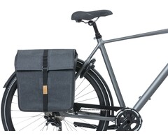 Basil Dubbele fietstas Basil Urban Dry 50 liter 36 x 17 x 42 cm - charcoal melee