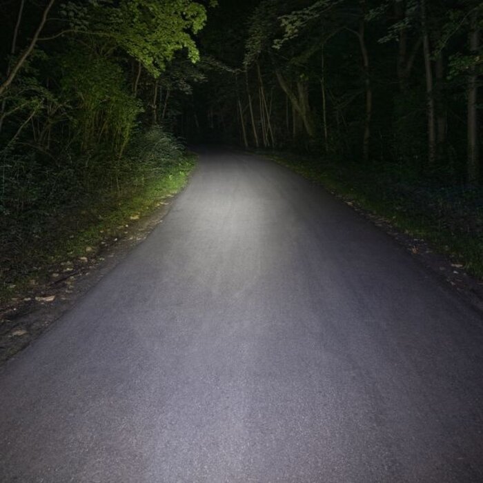 Sigma Koplamp Sigma Buster 400 USB - met siliconenhouder