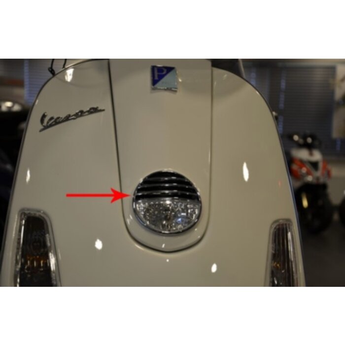 Piag orig  piag orig stadslicht voorscherm midden vespa lxg 58472