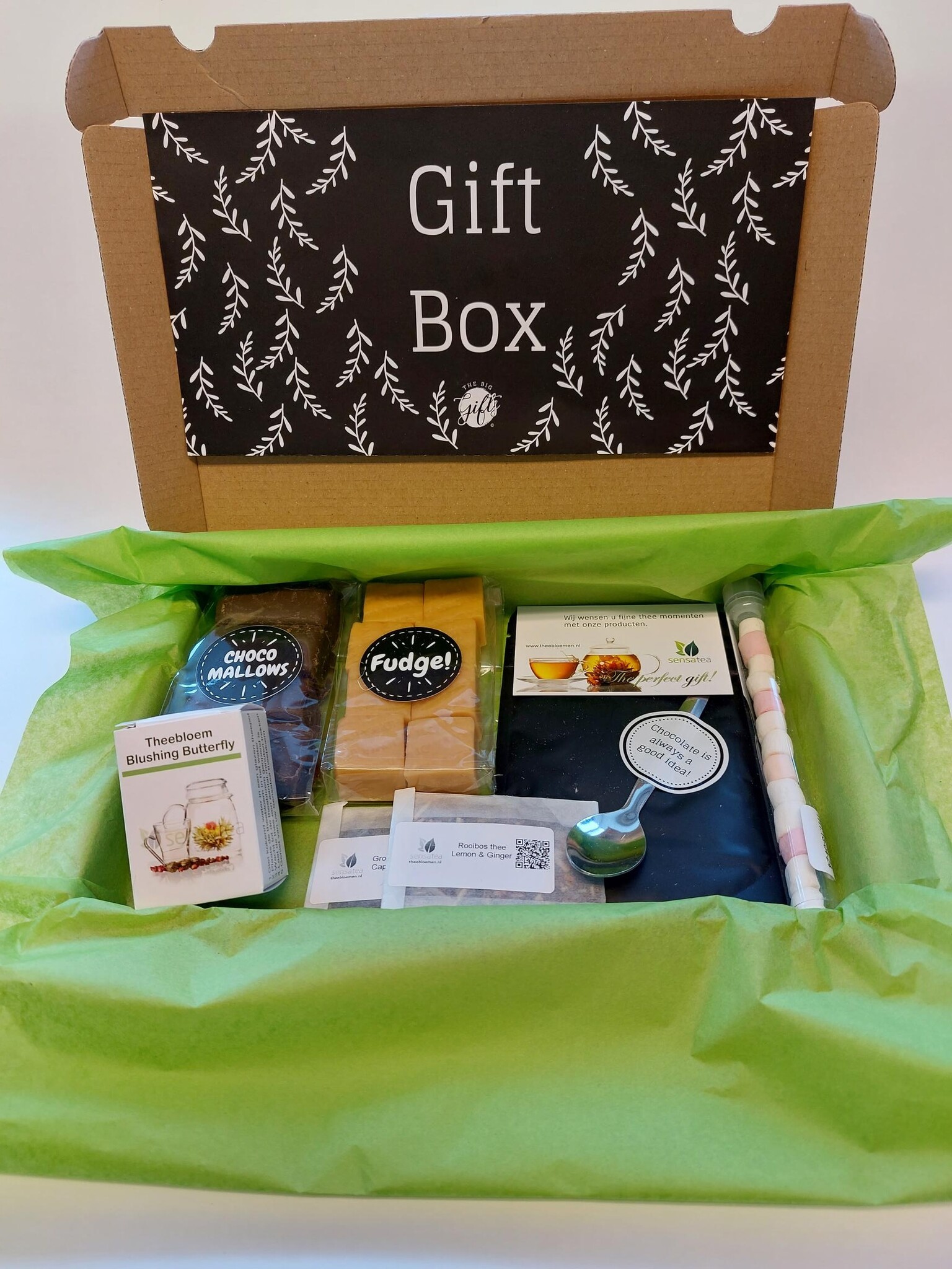 Gift Box Tea & Treats