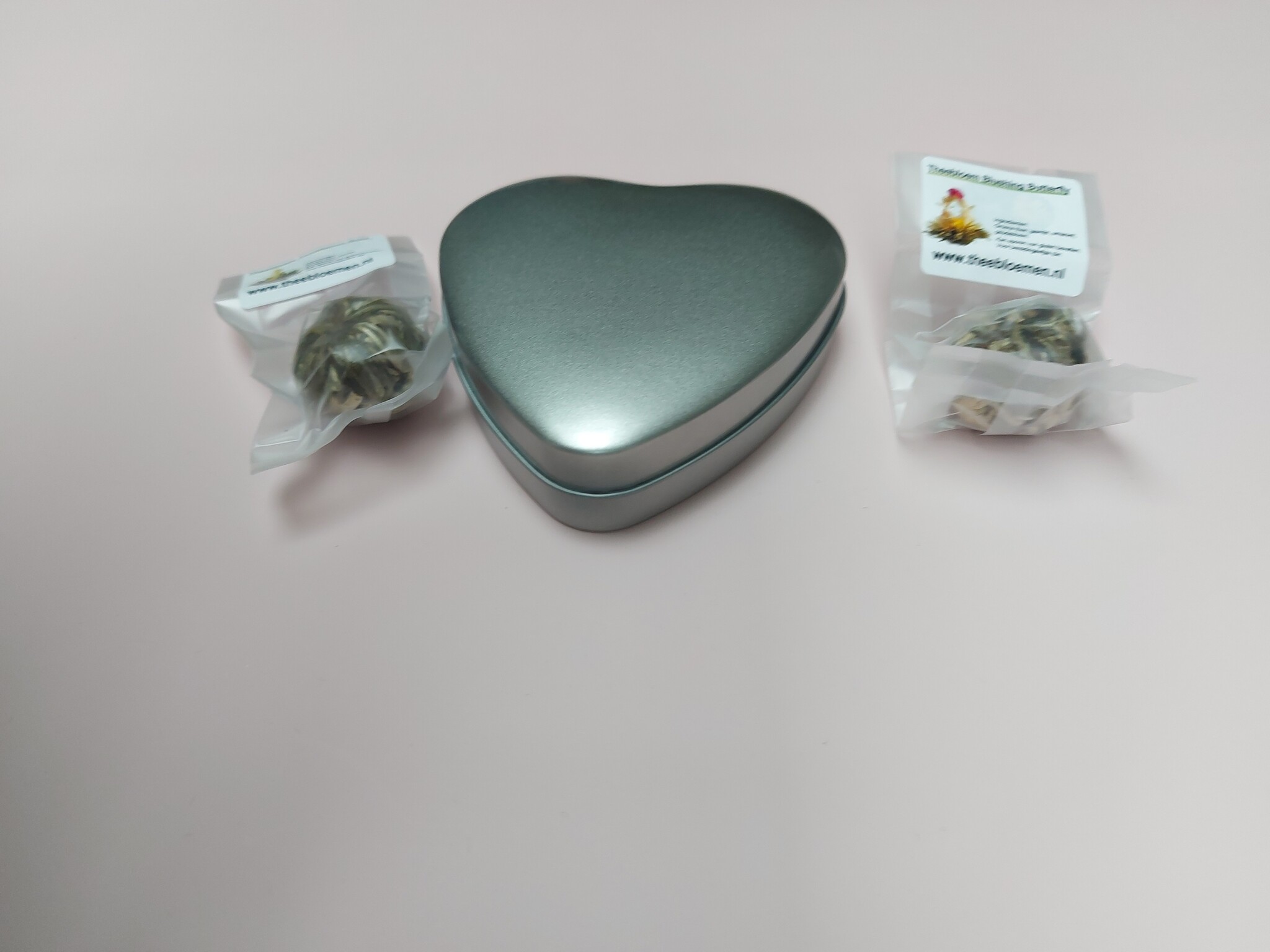 Harten blikje 10x9,5cm