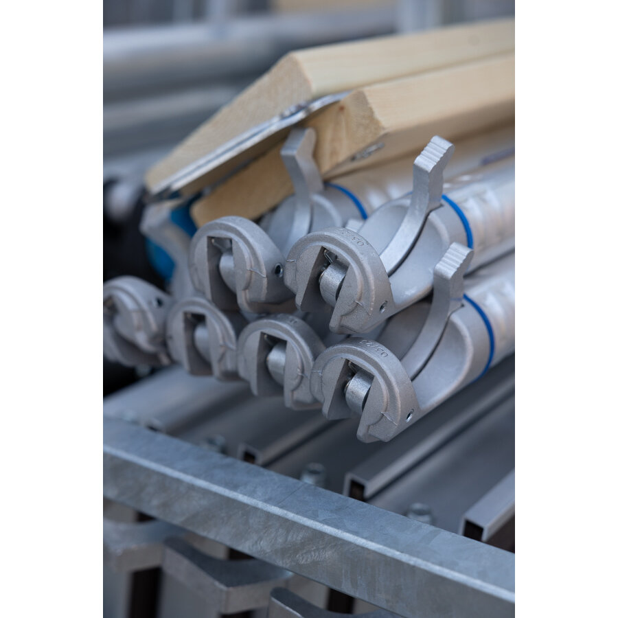 Alumexx VDM Bakwagen met Basic Steigerbok + Alumexx Rolsteiger Budget 135x250 10,2 werkhoogte