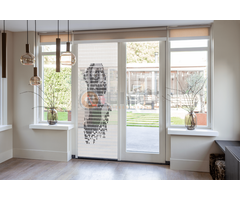 Liso ® Vliegengordijn Liso ® Hulzengordijn met Labrador | Op maat gemaakt