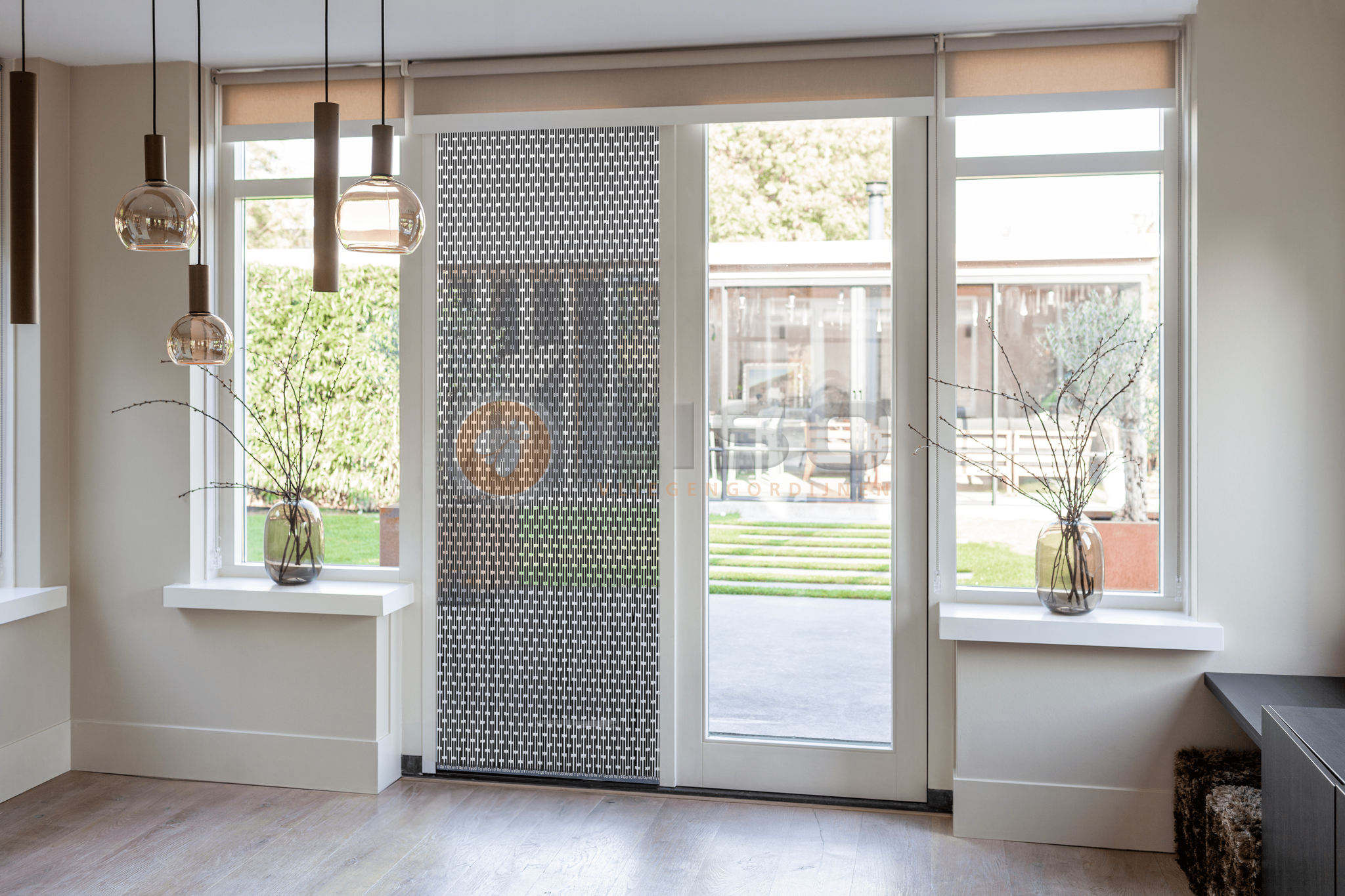 Liso ® Vliegengordijn Liso ® Hulzengordijn RAL 9005 Gitzwart | Kant en Klaar 100 x 232 cm