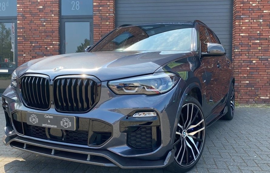 BMW G05 X5 Teile montiert