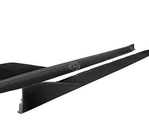 BMW G82 / G83 M4 Carbon side skirt extensions
