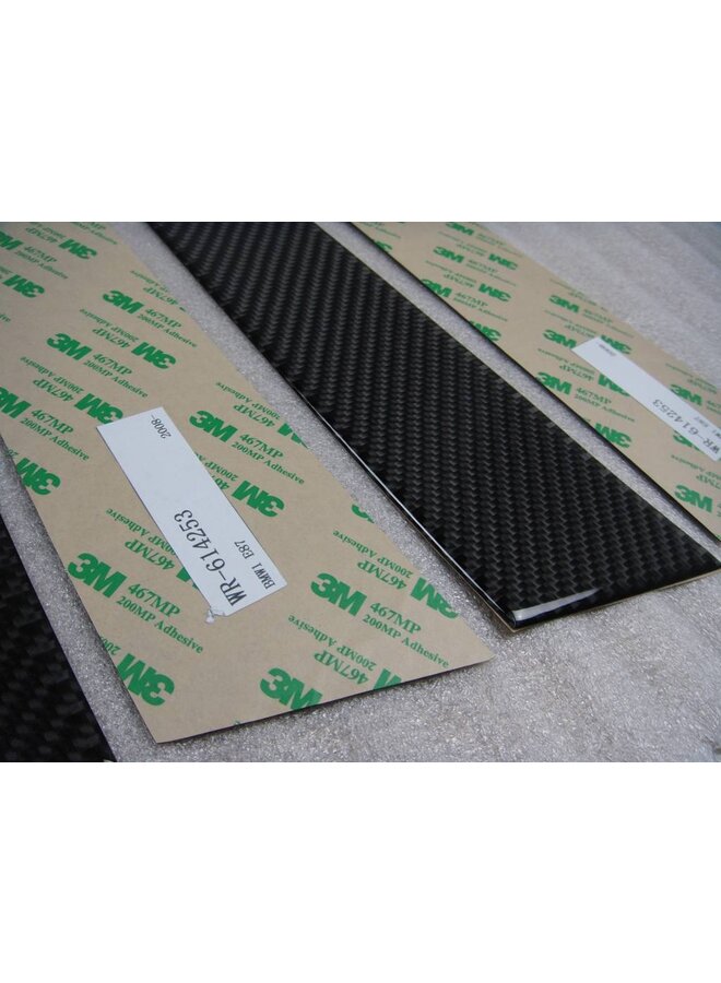 Carbon-B-Säulenabdeckungen